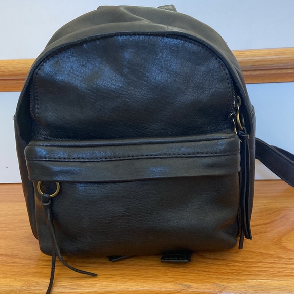 NWT Madewell Small Lorimer Backpack Black Leather - Picture 6 of 12